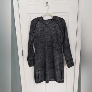 Title Nine Hooded Long Sleeve Dress - Large - Gray/Black pattern